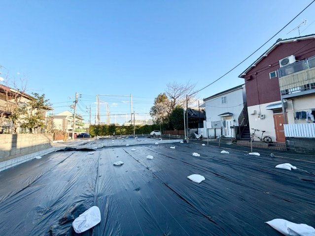 杉並区和泉4丁目　建築条件無し売地　残4区画の外観|現地写真

現地ご見学希望・資料請求などお気軽にお問い合わせ下さい！
03-5990-5201