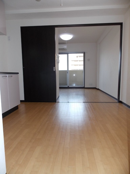 【居間・リビング】 | ウエストアヴェニュー