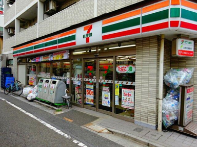 セブンイレブン世田谷…まで463m