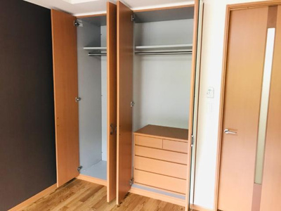 【収納】 | ファレノプシス | クローゼット内部（イメージ）