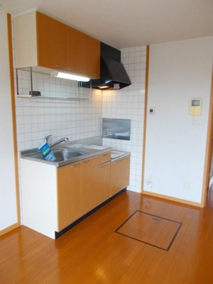 【キッチン】 | ファミールヒルズＣ | きれいなキッチンです