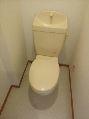 【トイレ】 | ファミールヒルズＣ | 落ち着いたトイレです