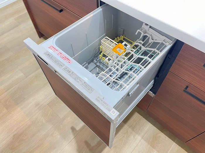 ロワールマンション西公園東のキッチン|
食洗器付きのキッチン♪
日々使うものだからからこその、こだわりの設備にしております☆