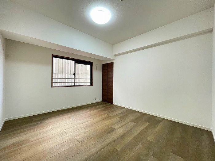 ロワールマンション西公園東の洋室|お子様のお部屋や書斎に良さそうです！！
