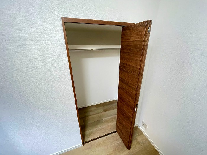 ロワールマンション西公園東の収納|全居室フローリング＆収納付き♪
「収納の余裕は心の余裕」というお家探しの格言もあるんですよ！