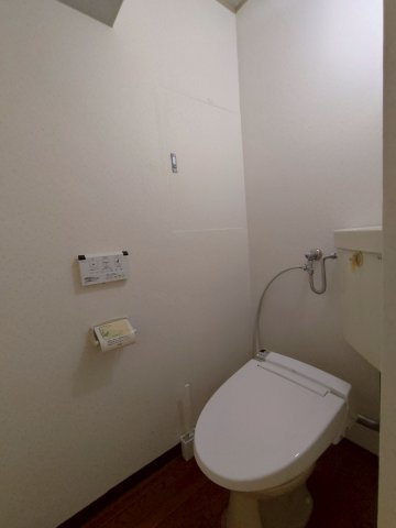 メゾン茨木西駅前のトイレ