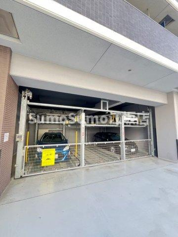 S-RESIDENCE新大阪駅前の駐車場|車をお持ちの方に嬉しい駐車場付きの物件です