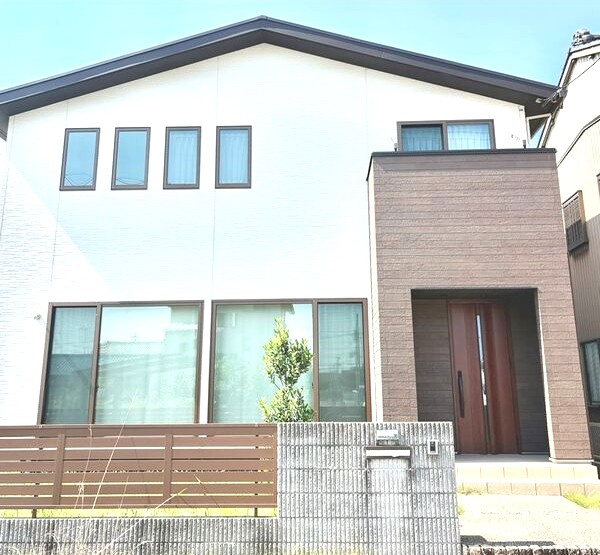 八剱町岩塚戸建