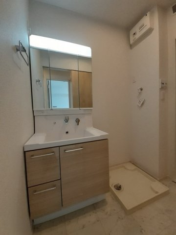 アイ　シー　ザ　ライト　Ⅱの洗面所