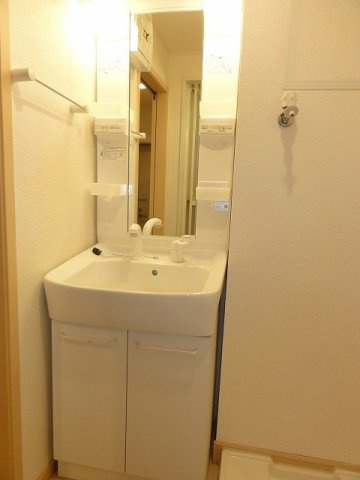 ファミールケイＧの洗面所