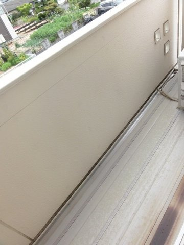 ファミールケイＧのバルコニー