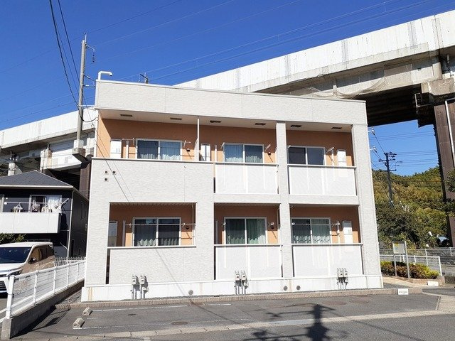 ファミールケイＧの外観