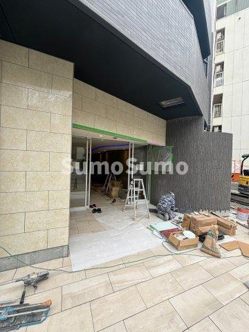 セレニテ難波ミラク参番館のエントランス