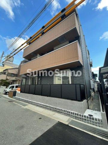ＰＬＵＳ　ＣＵＢＥ　ＳＵＭＡの外観|おしゃれな外観です