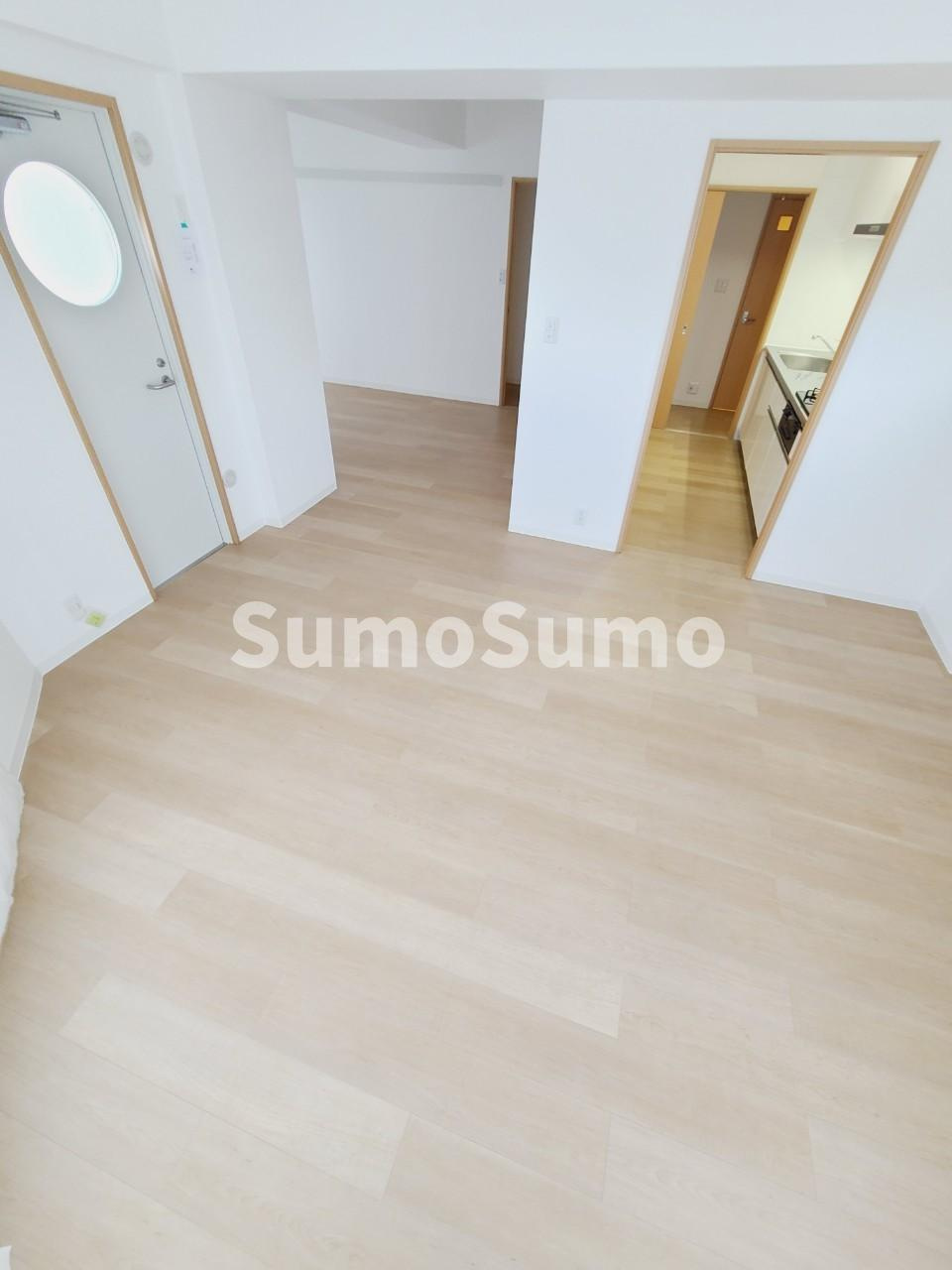 ＵＲ西宮マリナパークシティ丘のある街の居間・リビング