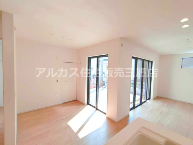 三鷹市深大寺３丁目 中央線 武蔵境駅 新築戸建の外観