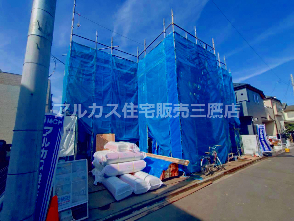 三鷹市深大寺３丁目 中央線 武蔵境駅 新築戸建の前面道路含む現地写真