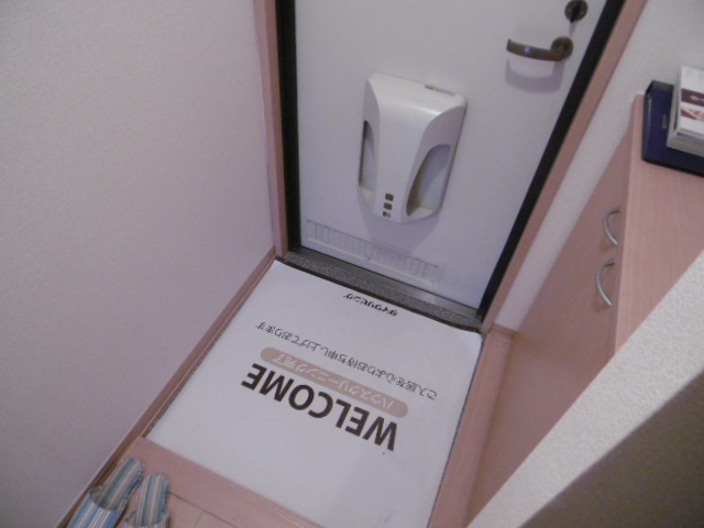 【玄関】 | セピアコート本町