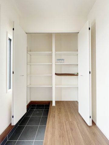 新築戸建・新築建売　大泉町第16寄木戸　西小学校・西中学校の収納