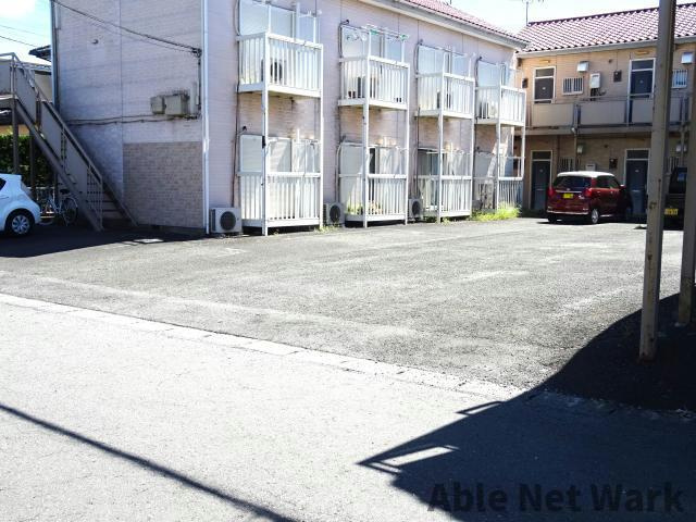 アークヒルズフクモトNO.1Cの駐車場|駐車場