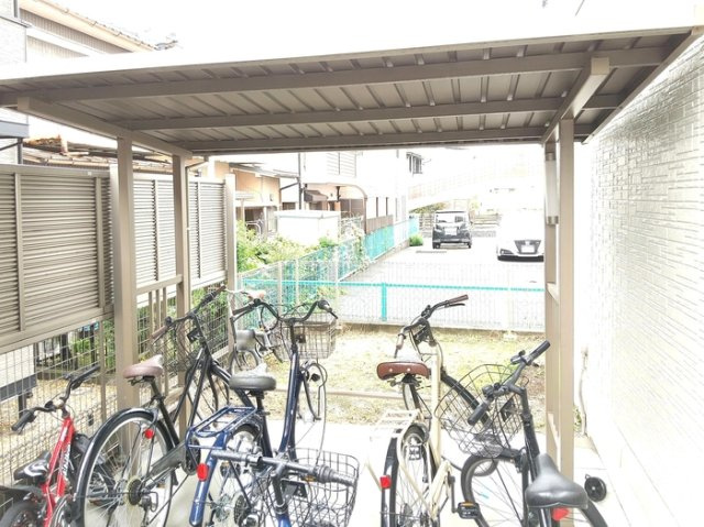 ビラーション赤坪のその他共用部分|駐輪場