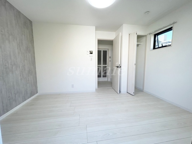 T's Cuore浮間舟渡Ⅰの居間・リビング|白基調のリビング☆