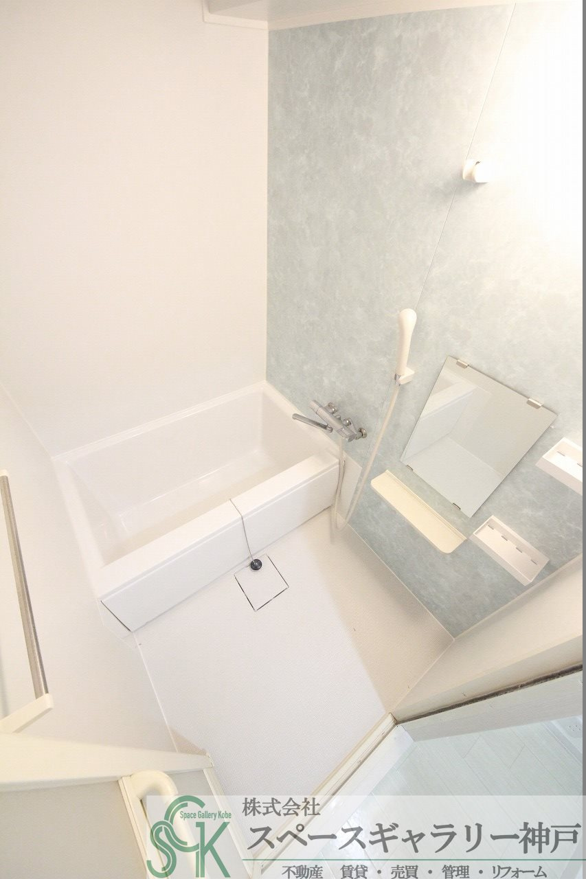 ハッピーコート垂水の浴室|※お部屋により仕様が異なる場合があります※