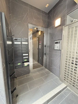 【エントランス】 | R-STYLE文京小石川