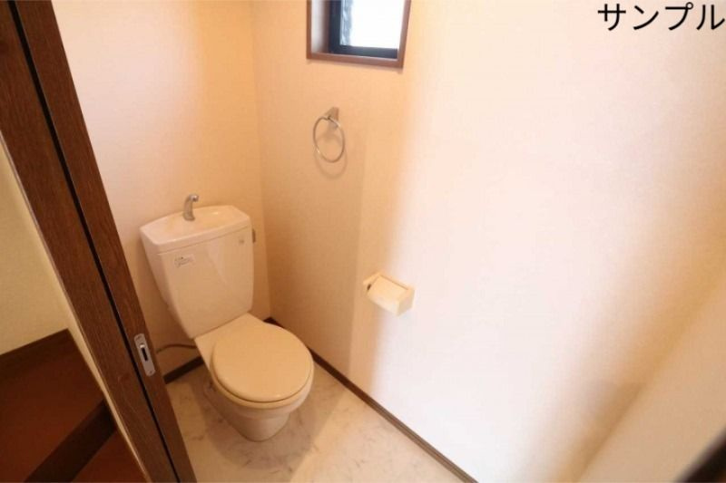 サニーフラットのトイレ