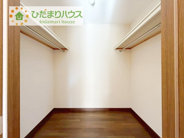 【収納】 | 牛久市さくら台3丁目　中古戸建 | 新婚さんにおすすめ！奥様に喜ばれる収納たっぷりのウォークインクローゼット付です☆