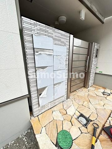 フジパレス阪急園田EASTⅢ番館のその他共用部分|便利な宅配ボックス完備♪