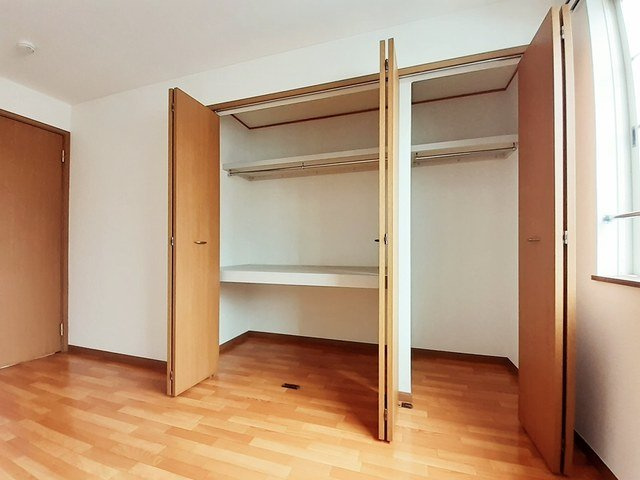 エンブレムの収納