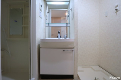 【独立洗面台】 | プレサンス名古屋STATIONアライブ | 使いやすい独立洗面台です