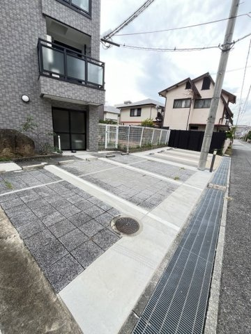 パルディナカダⅡの駐車場