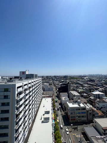 プラウド阪急塚口駅前の展望