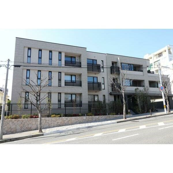 プラウド六甲篠原北町の外観
