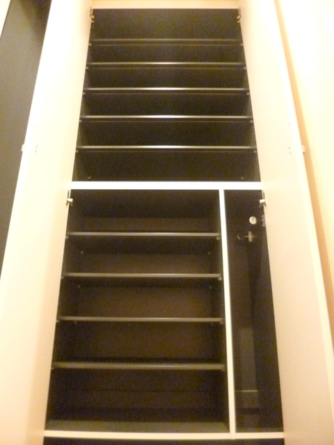 アルページュ欅のセキュリティ|★ＴＶモニター付きインターホン★