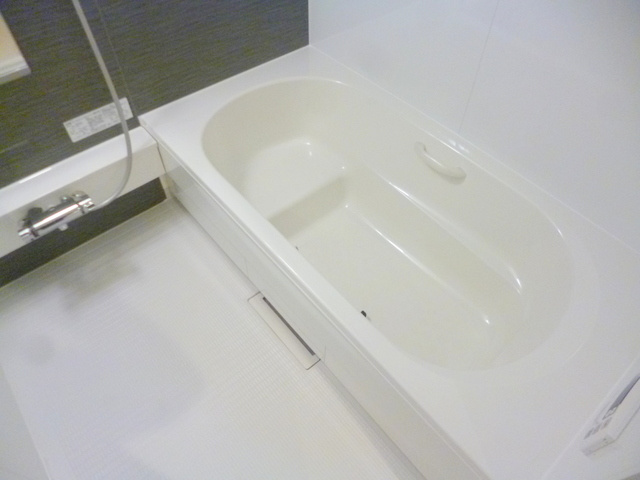 アルページュ欅の洗面所|★三面鏡の独立洗面化粧台★