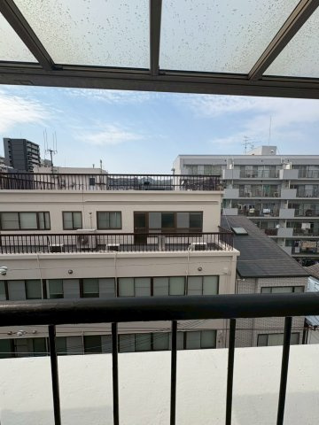 プラーフ湊川の展望