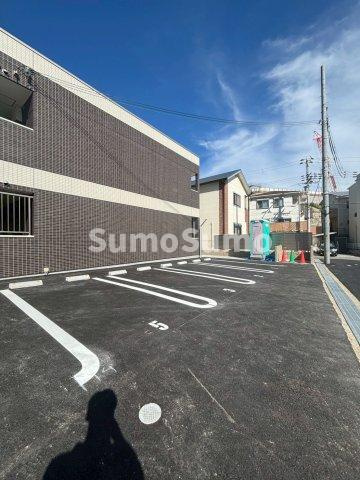 ブラウニー舞子の駐車場|駐車場完備です