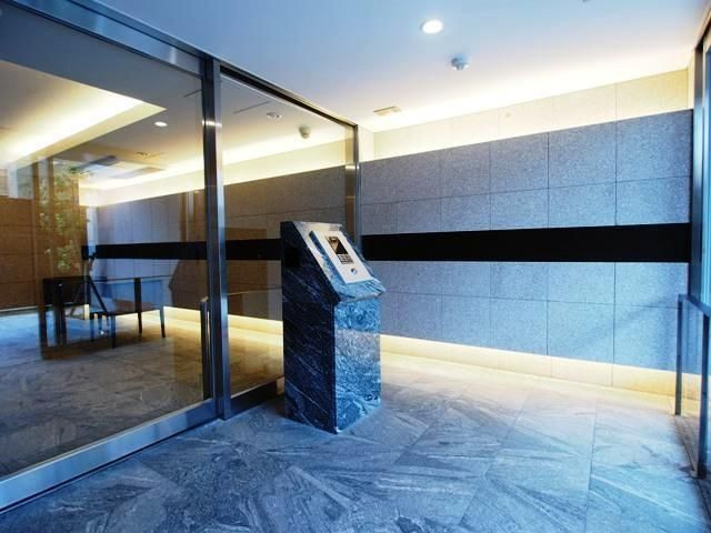 ブランズ芦屋浜町のエントランス