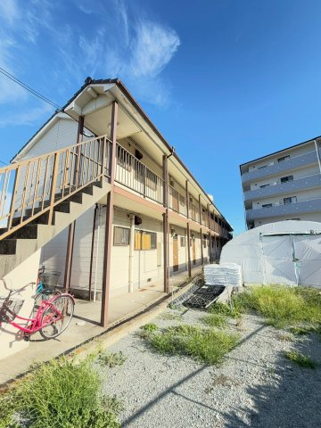 フラット松江の外観