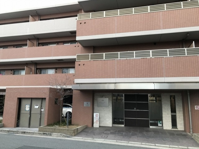 ブライトライフのエントランス