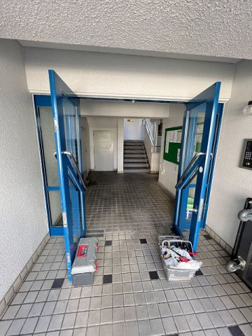 プチ塚口のエントランス