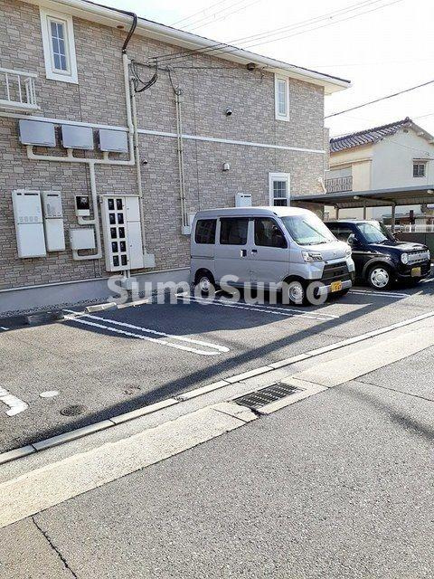 フラン カルムの駐車場|駐車場に車を止められます