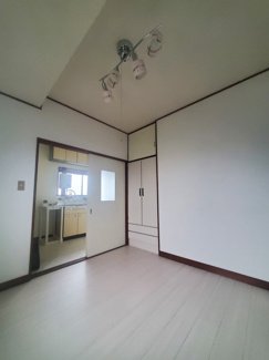  | ヴィステリア・コート