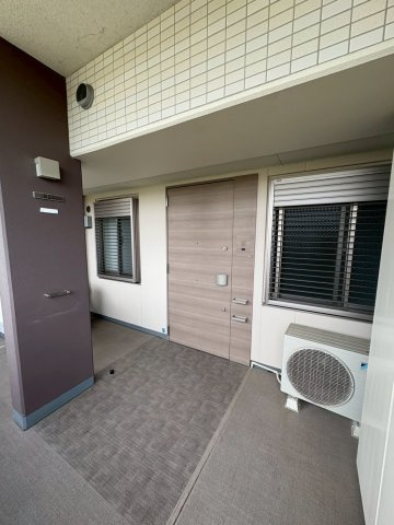 プラウドシティ神戸名谷のエントランス