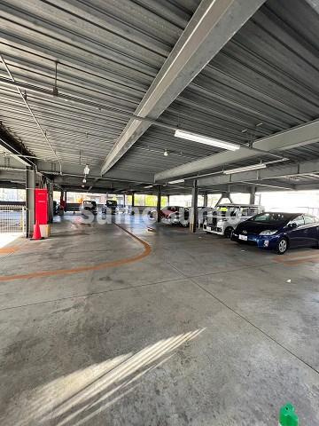 URパークタウン西武庫　8号棟の駐車場
