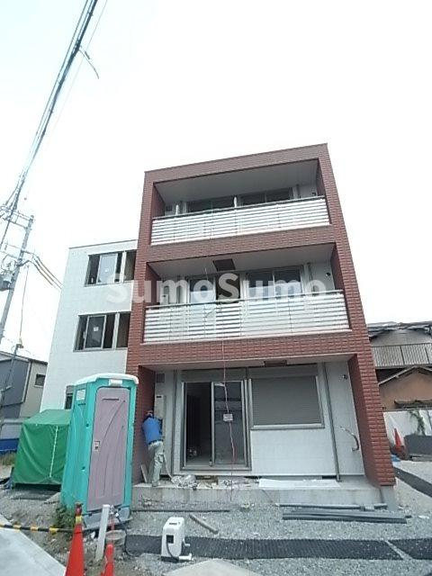 N・メルヴェーユの外観