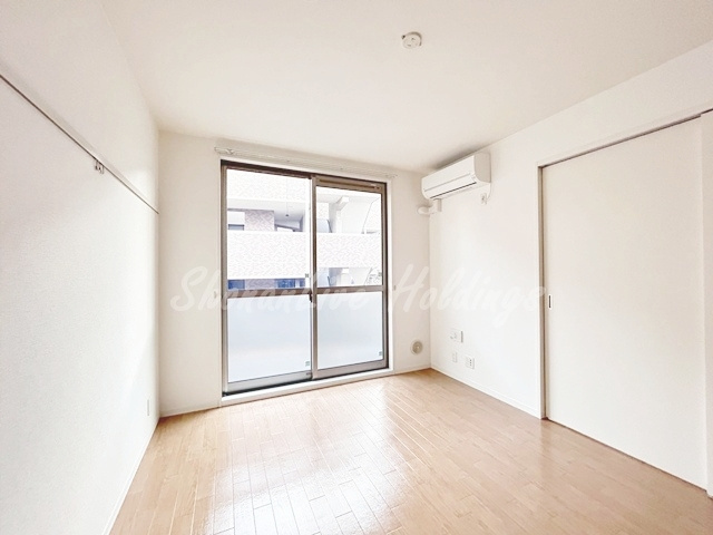 藤沢市本鵠沼２丁目のアパートの寝室